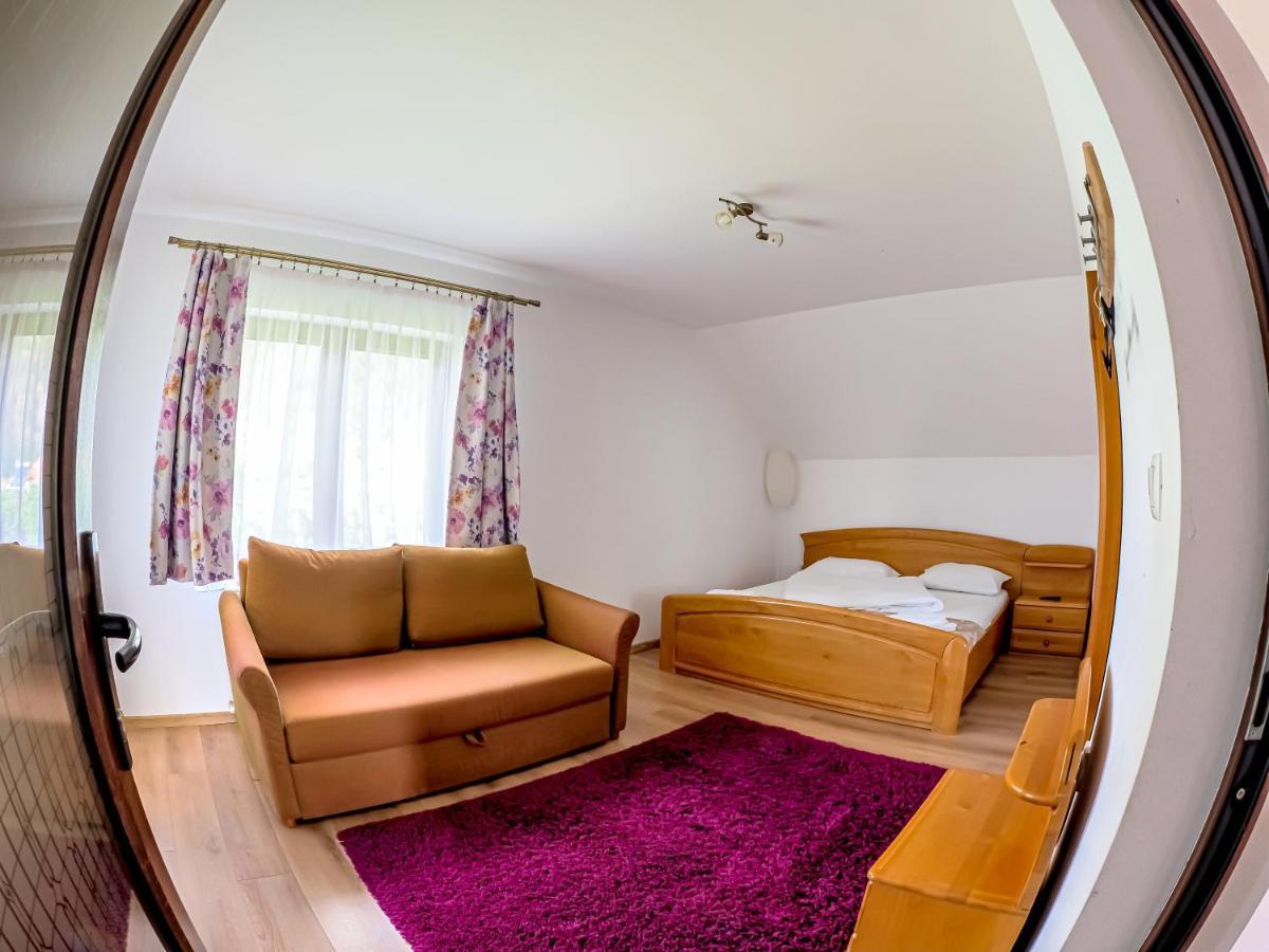 Casa Iulia Villa Pojorîta Eksteriør billede